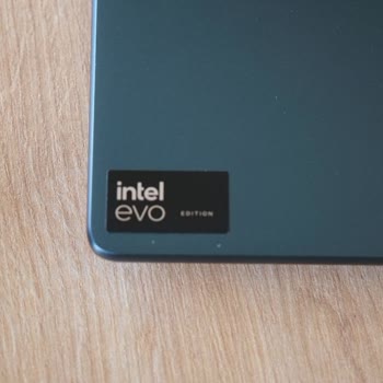 Lenovo Yoga 7 Üretim Kusurlu Boya Dökülmesi İçin 26.600 TL Onarım Ücreti Talebi