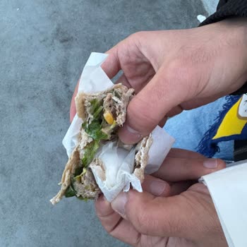 Makrocenter Wrap’ta Ambalaj Kağıdı Bulunması Sağlık Riski Yaratıyor