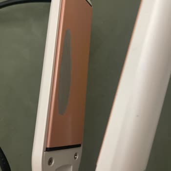 Seramik Plakası Soyulan Saç Düzleştirici İçin Garanti Kapsamında Değişim Talebi