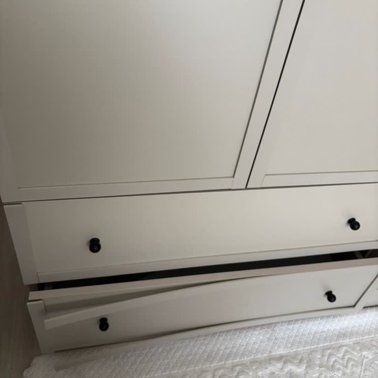 Üç Aylık Mağduriyet: Gardırop Sorunu Çözülmedi Ve Müşteri Hizmetleri Oyalıyor