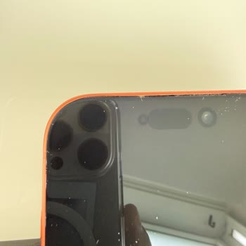 Apple İphone 17 Pro Max'te Düşürülmeden Çatlama Ve Bükülme: Üretim Hatası İddiası