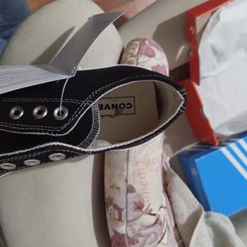 Defolu Ayakkabılar İçin İade Talebinde Cevapsızlık Ve Saygısız Müşteri Hizmetleri