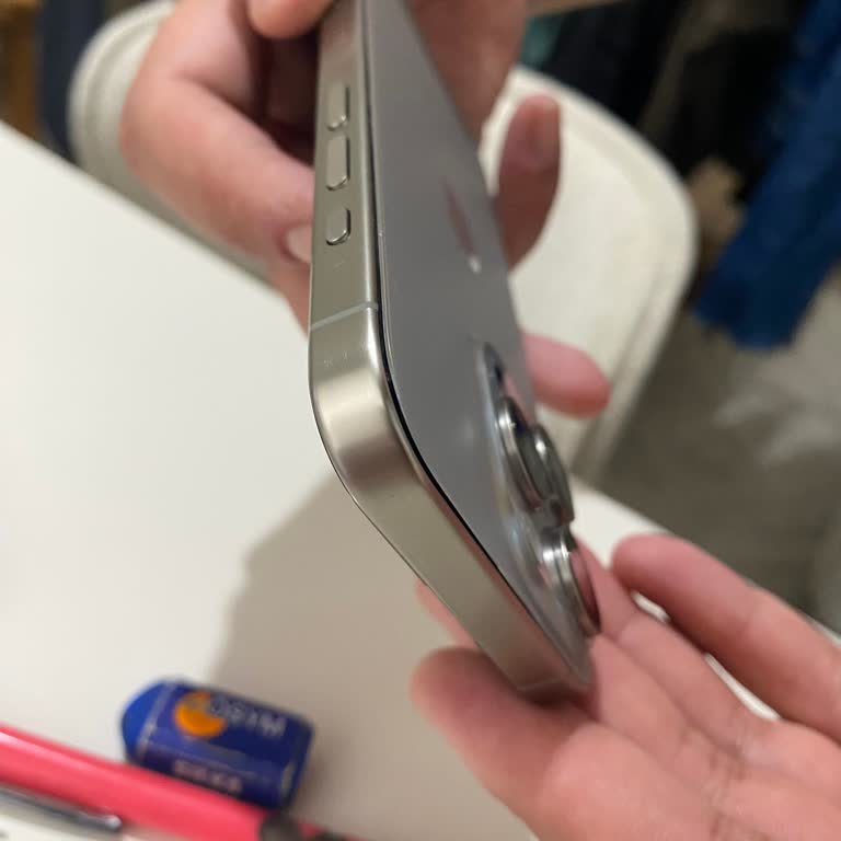 Mükemmel İlanı Yanıltıcı: Parçalı İPhone 15 Pro