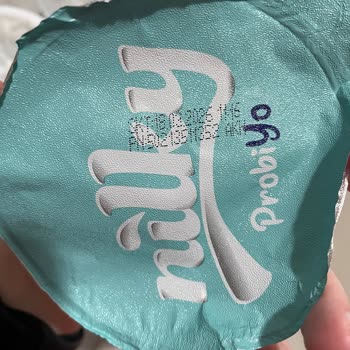 File Market’te Küflü Yoğurt, Son Kullanma Tarihi Geçmemiş Ve Sağlık Riski