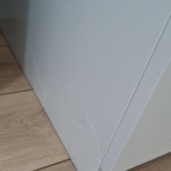 IKEA Bayrampaşa’da Misafir Odası Dolabının Kısa Sürede Çatlayıp Şişmesi Ve Değişim Talebi