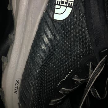 The North Face Ayakkabısında Kısa Sürede Yırtılma Ve Mağaza Sorumluluk Reddi