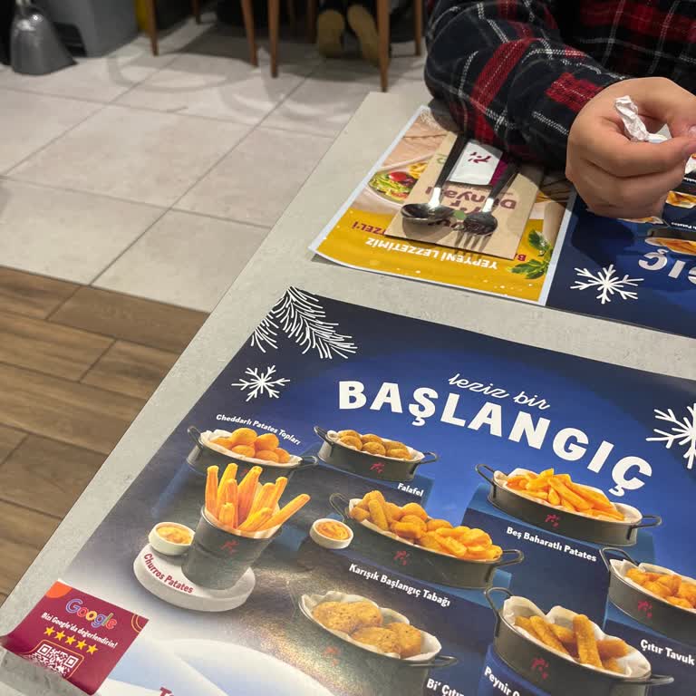 Kaba Üslup Ve Zorunlu Oturma Yönlendirmesiyle Yaşanan Olumsuz Deneyim