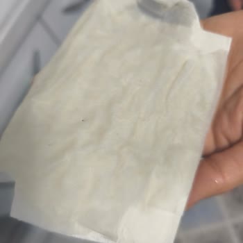 Kirli Tuvalet Kağıdı Ve Fiş Olmadan İade Reddi