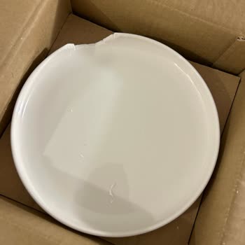 Kırık Tabaklar Ve Gecikmeli Teslimat Nedeniyle Tam İade Talebi