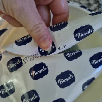 İftar Soframda Küflü Yoğurt: A101 Şubesinde Birşah Ürünüyle Yaşanan Mağduriyet