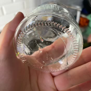 Bebek Sağlığına Tehdit Eden Çatlayan Kavanozlar Ve Performans Sorunları Nedeniyle Yoğurt Makinesinin Değiştirilmesi Talebi