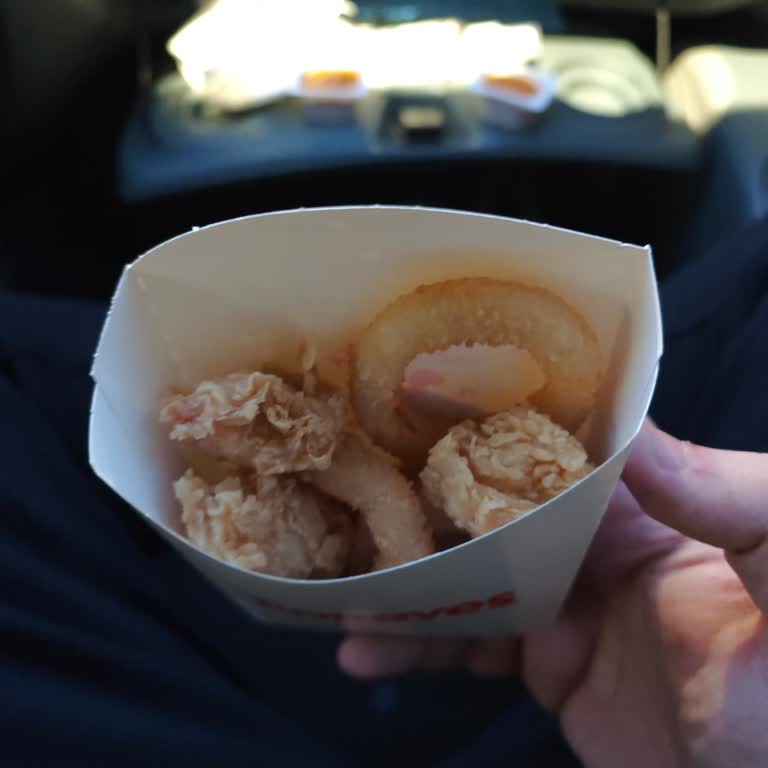 Neomarin AVM Popeyes Siparişinde Eksik Ve Soğuk Ürün Şikayeti