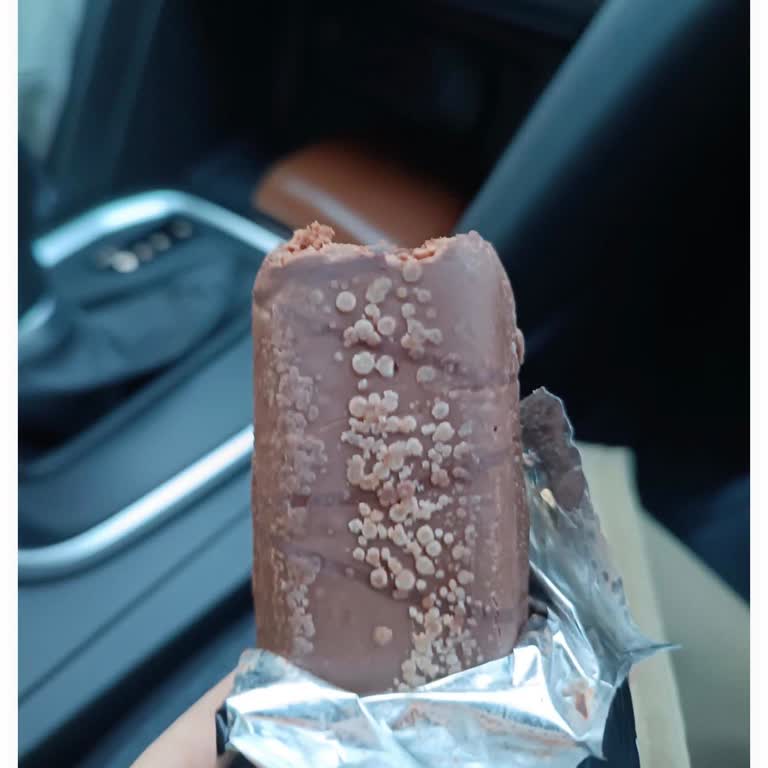 BİM’den Aldığım Eti Browni Üzerinde Beyaz Küf: Sağlık Riski Ve İade Talebi