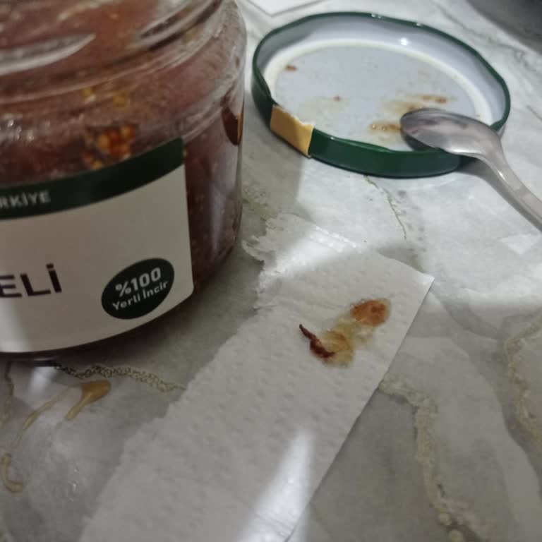 İncir Reçelinde Ölü Böcek Bulunması Hijyen İhlali