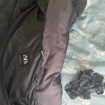 Zara Montumdaki Soyulma Ve Değişim Talebi