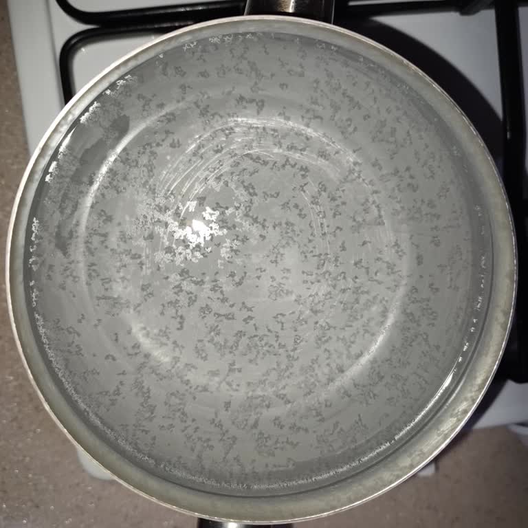 Bolu Köroğlu Suyunun Kötü Tadı Çaydanlıkta Kireçlenmeye Yol Açtı