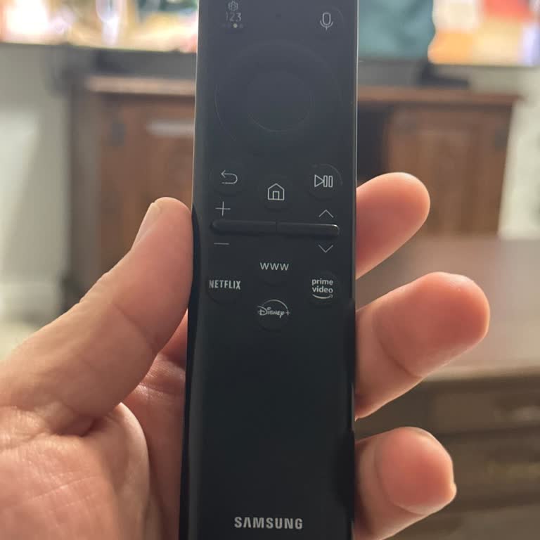 Samsung QLED Kumandam Şarjda Çalışıyor Şarjsız İşlevsiz Garanti Değişim Talebi