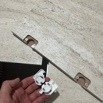 Evmoda Avcılar Şubesi Yemek Masası Menteşi 6 Ayda Kırıldı Garanti Çözümü Talebi