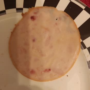 Aytaç 6 Dilim Hindi Fümede Kemik Parçaları Ve Kanlı Renk Nedeniyle Sağlık Riski