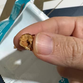 Migros’ta Kahve Dünyası Tambol Çikolatasında Yanık Ve Bayat Fındık Sorunu