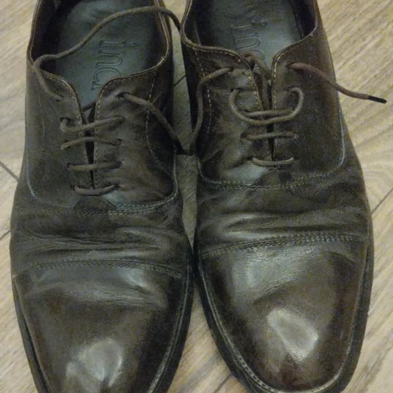 Kısa Sürede Deri Ayakkabının Bozulması Ve Ücret İadesi Talebi