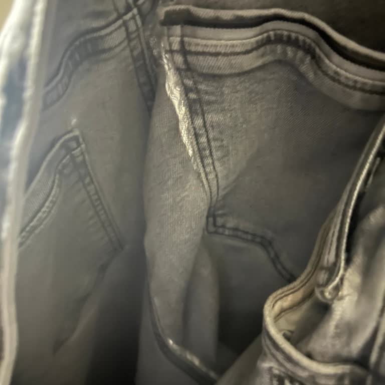 Mavi Jean Pantolonlarda Erken Yırtılma Ve Mağaza Sorumluluk Reddine İade Talebi