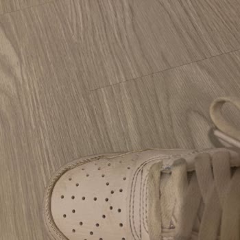 Nike Ayakkabısının Kısa Sürede Göçük Oluşması Ve Değişim Talebi