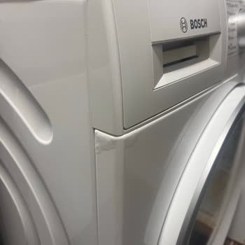 Bosch Çamaşır Makinesinde Tekrarlayan Paslanma Ve Boya Kabarması Garantili Çözüm Talebi