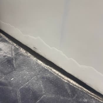 Bosch Çamaşır Makinesinde Tekrarlayan Paslanma Ve Boya Kabarması Garantili Çözüm Talebi