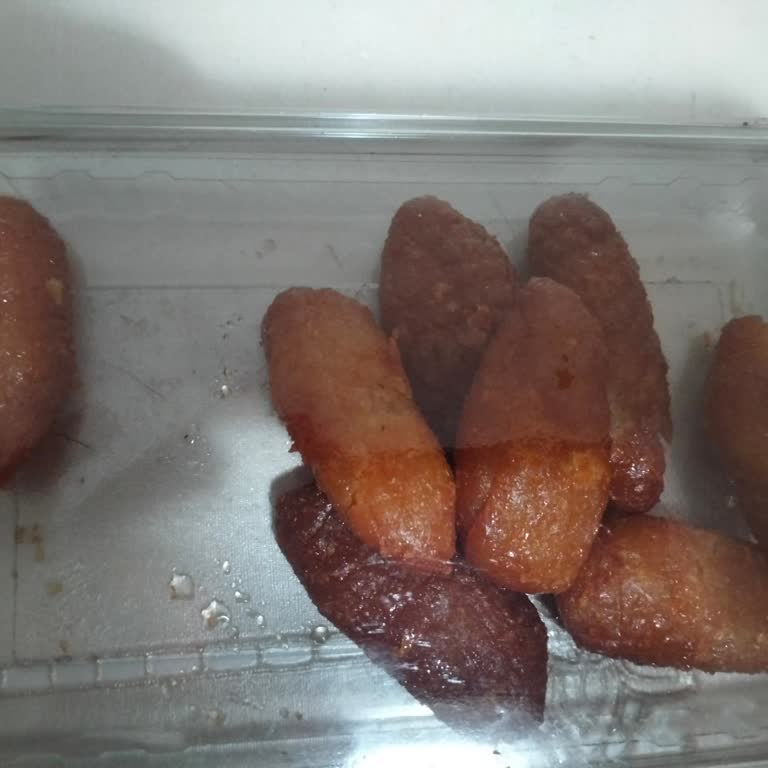 Kalburabastı Ürününün Bayat Ve Son Tepsi Olması Beni Üzdü