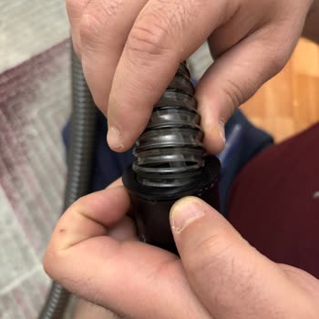 Kiwi Home Halı Yıkama Makinesinin Hortumu Kırıldı