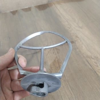 Emsan Hamur Yoğurma Aparatındaki Renk Atması Ve Değişim Talebi