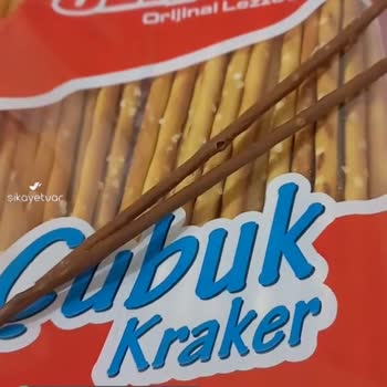 Ülker Yanık Kraker Çıktı İçinden Ve Acılaşmış!