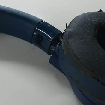 JBL Tune 720 Kulaklıkta Hızlı Parça Kırılması Ve Değişim Reddi