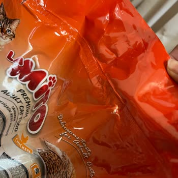 Mito Tavuklu Kedi Maması Paketi Delik Çıktı Güvenim Sarsıldı