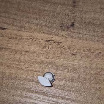 Samsung Odyssey G8 Joystick Tuşunun Üretim Hatası Nedeniyle Kırılması Ve Garanti Talebi