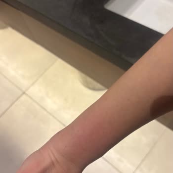 Kozyatağı AVM Kadın Tuvalet Otomatik Kapısının Yarattığı Güvenlik Açığı