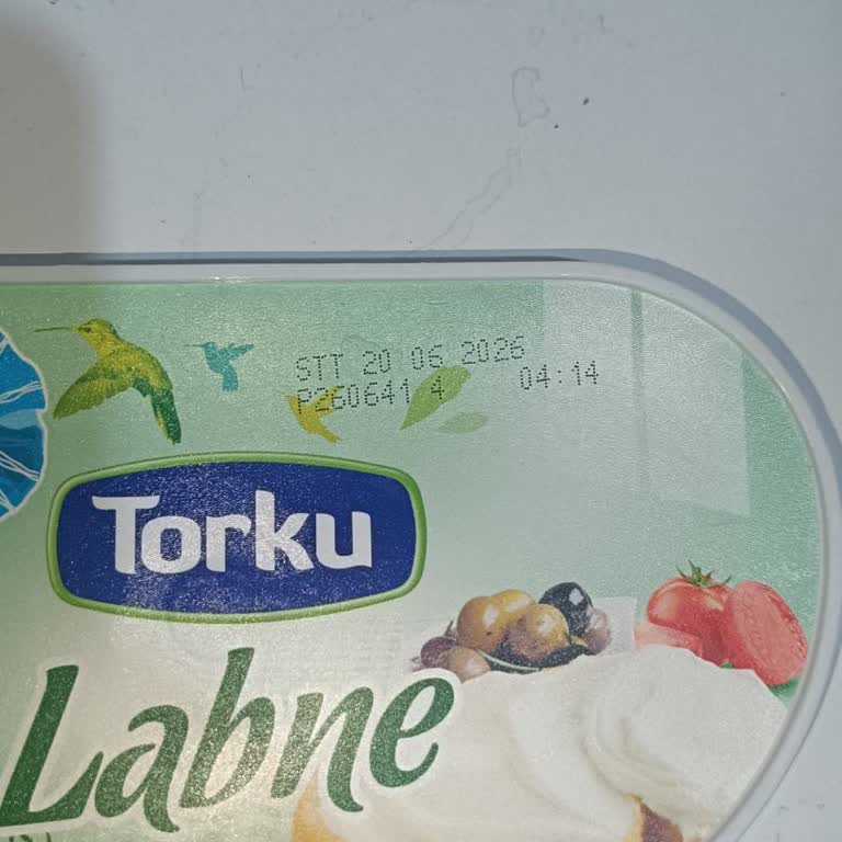 Labne Peynirde Kıl Tespiti Hijyen Ve Sağlık Endişesi