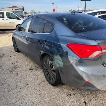Ford Yetkili Servisinde Teslim Tarihi Belirsizliği Ve İletişim Sorunu