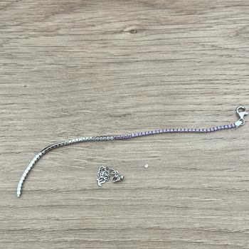 Sürekli Kırılan Bileklik İçin Ürün Değişimi Ve Para İadesi Talebi