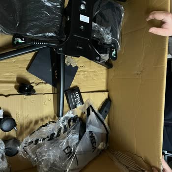 Kullanılmış Görünen Koltuk Ve Hatalı Sipariş Durumu İçin Değişim Ve İade Talebi