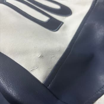 Kısa Sürede Deforme Olan Suni Deri Montun Kalitesizliği Ve İade Talebi