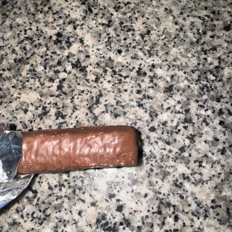 BİM'de Satılan Küflenmiş Eti Maximus Ürünü Son Kullanma Tarihi Geçmiş