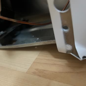 Alt Kısmındaki Ezik İçin Yeni Derin Dondurucu Talebi