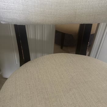 Ayakları Çabuk Soyulan Sandalyelerde Yetersiz Çözüm Ve Tam Değişim Talebi