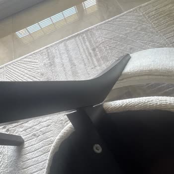 Ayakları Çabuk Soyulan Sandalyelerde Yetersiz Çözüm Ve Tam Değişim Talebi