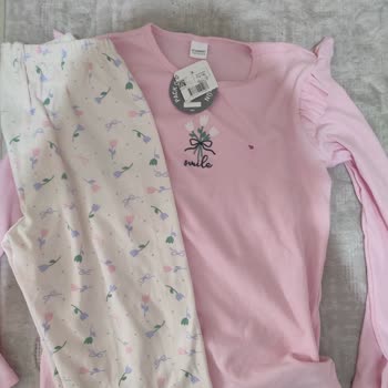 Kirli Ve Yırtık Pijama Takımı, Kontrol Eksikliği Ve Hızlı İade Talebi