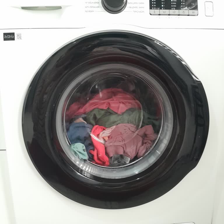 Samsung Çamaşır Makinesinin Dönüş Aşamasında Aşırı Gürültü Ve Komşu Şikayetleri