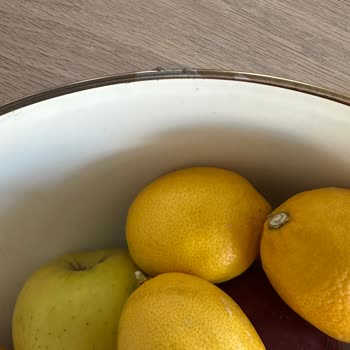 Mackenzie-Childs Kasesinde Dış Yüzey Soyulması Nedeniyle Değişim Talebi