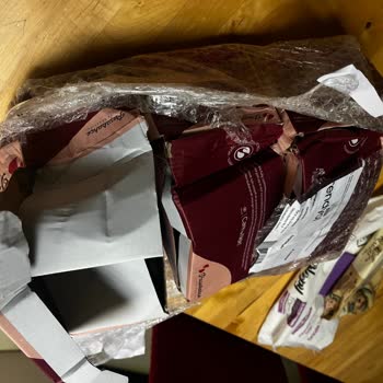 Kırık Kaseler Ve İade Alımında Sürat Kargo’nun Sorumluluk Almaması